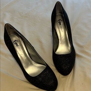 FIONI Clothing Black Heels Classic Elegance